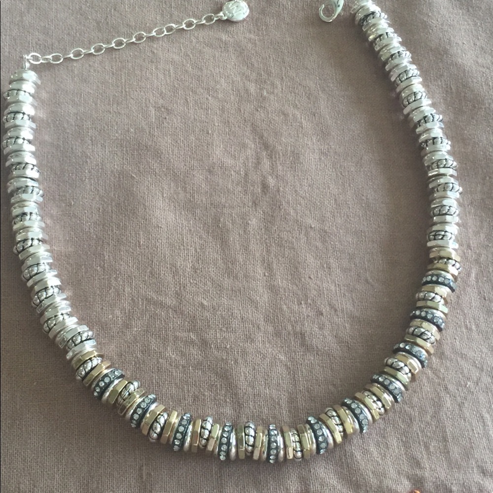 Necklace Jones New York.